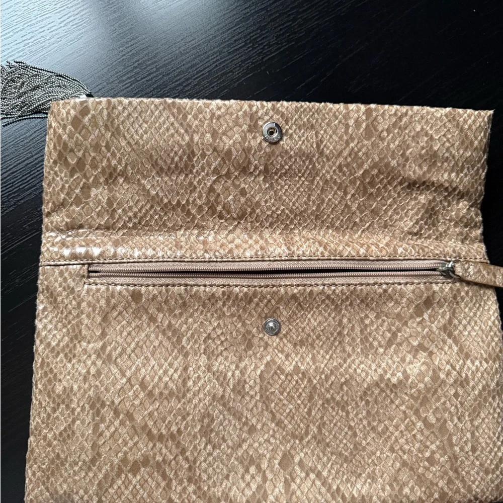 Banana Republic Textured Tan Foldover Clutch Silver Tassel